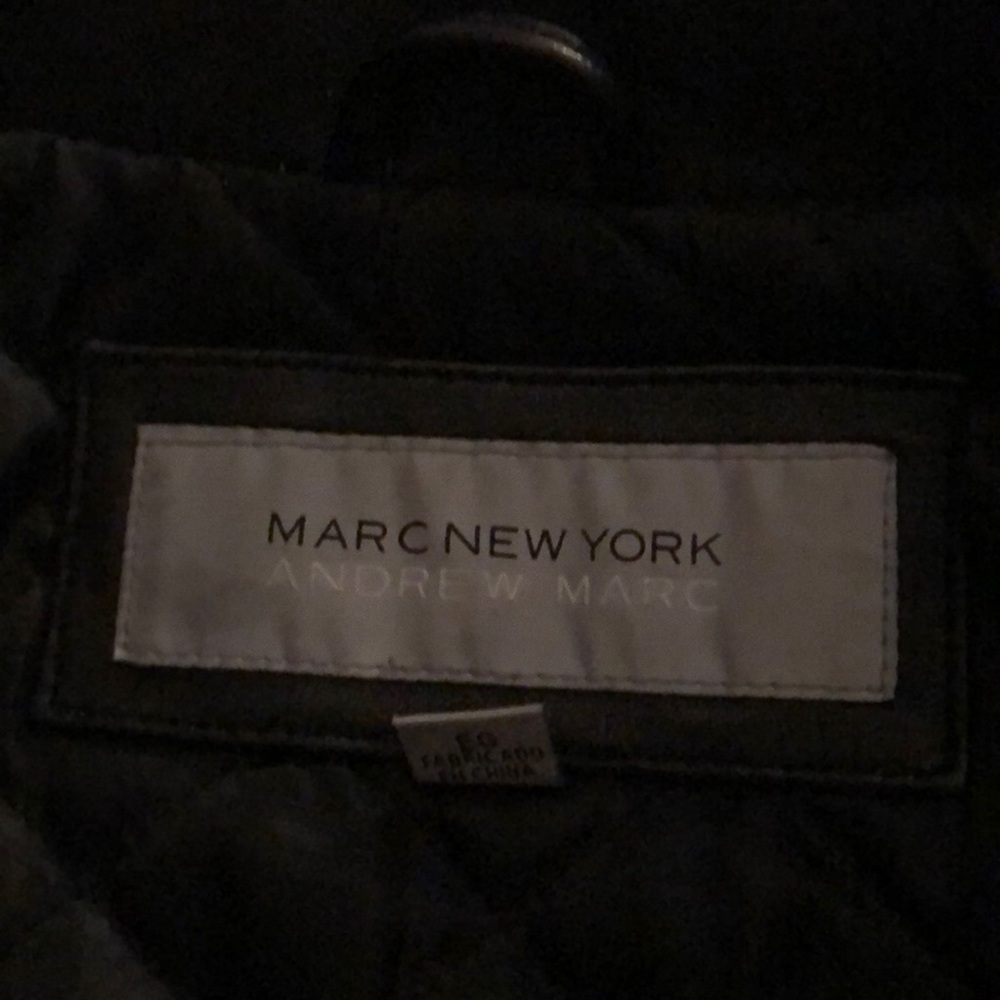 High quality in style I put on weight doesn’t fit